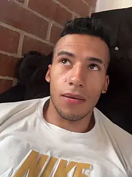 Snapshot of wiland_hot23 chatting on 12, 10, 2025 wiland hot23 online show from 12, 10, 2025