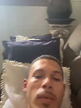 Snapshot of MCLZK chatting on 9, 3, 2026 MCLZK online show from 9, 3, 2026