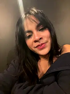 Snapshot of Veeronica_ chatting on 30, 9, 2025 Veeronica online show from 30, 9, 2025