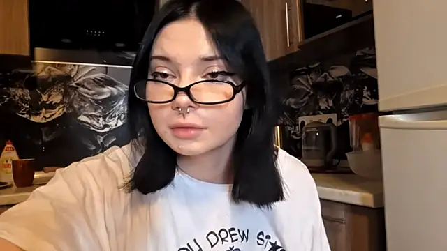 Beeping Creature online show from 6, 1, 2026