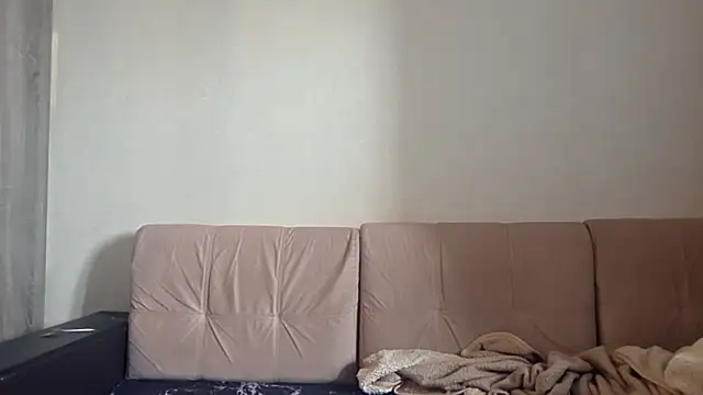 Beeping Creature online show from 3, 4, 2026