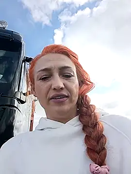 Snapshot of CoMiZrobiszJakMnieZlap666 chatting on 29, 10, 2025 CoMiZrobiszJakMnieZlap666 online show from 29, 10, 2025