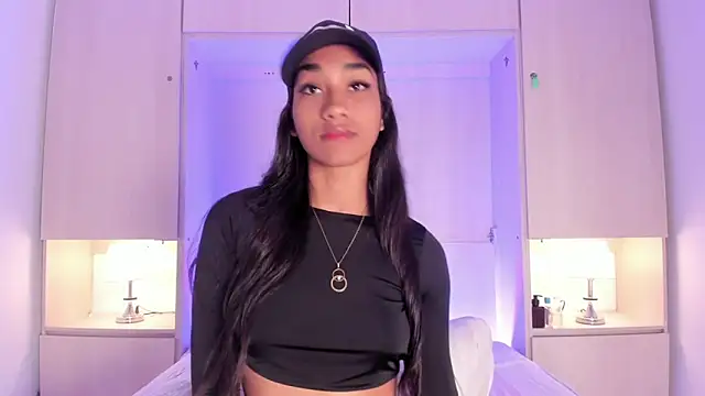 Snapshot of AnahiCollins chatting on 30, 10, 2025 AnahiCollins online show from 30, 10, 2025