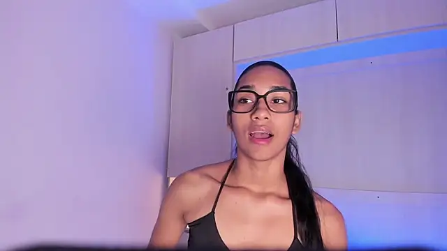 Snapshot of AnahiCollins chatting on 13, 2, 2026 AnahiCollins online show from 13, 2, 2026