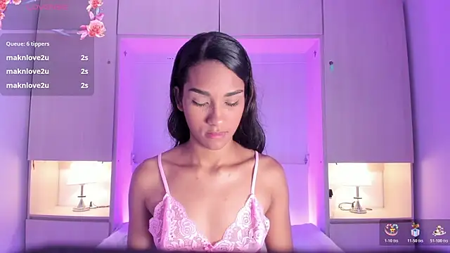 AnahiCollins online show from 1, 4, 2026