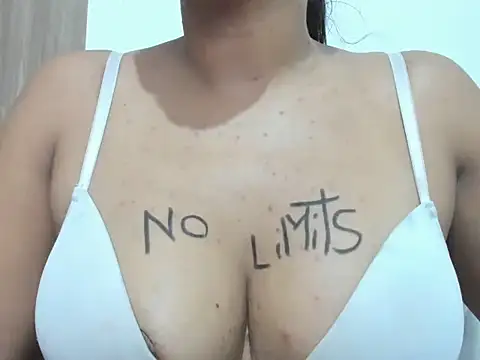 Valentinahot7 online show from 1, 10, 2025