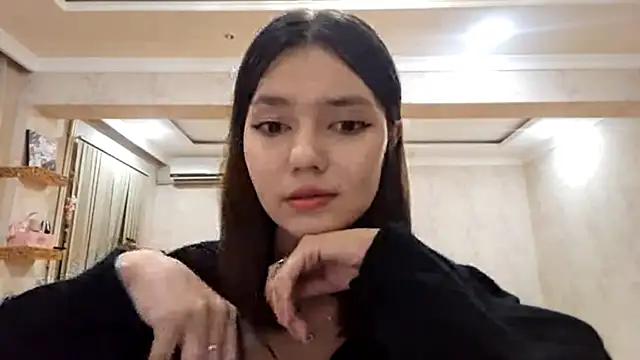 Snapshot of ImogeneMalinconico chatting on 15, 10, 2025 ImogeneMalinconico online show from 15, 10, 2025