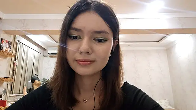 Snapshot of ImogeneMalinconico chatting on 21, 10, 2025 ImogeneMalinconico online show from 21, 10, 2025