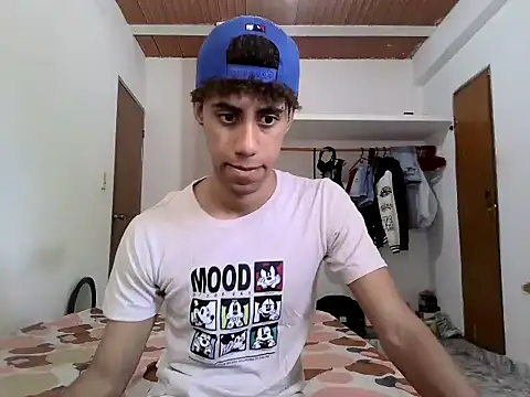 Snapshot of The_boy_good chatting on 28, 9, 2025 The boy good online show from 28, 9, 2025