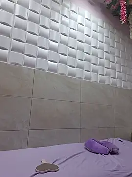 Snapshot of EmmaValencia_ chatting on 11, 2, 2026 EmmaValencia online show from 11, 2, 2026