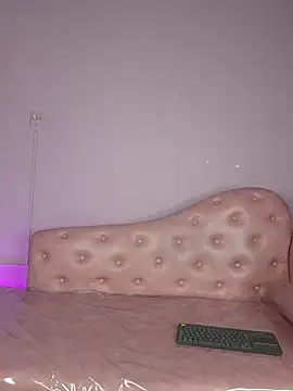 Snapshot of EmmaValencia_ chatting on 24, 2, 2026 EmmaValencia online show from 24, 2, 2026