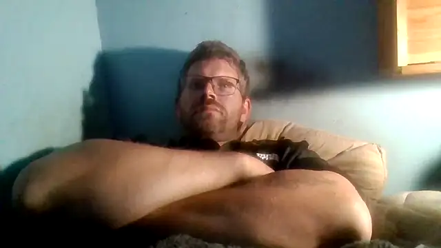 Snapshot of bigdickdaddy6911 chatting on 23, 10, 2025 bigdickdaddy6911 online show from 23, 10, 2025