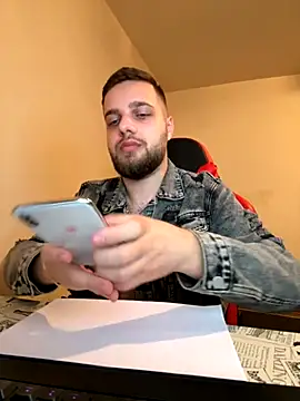 KingAdonisss online show from 10, 11, 2025