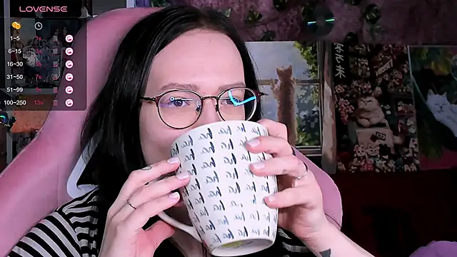 Snapshot of power_robynn chatting on 15, 6, 2026 power robynn online show from 15, 6, 2026