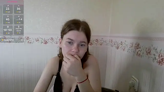 0nlyLola online show from 9, 10, 2025