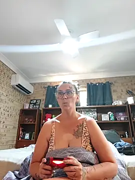 Snapshot of Sinful_Kait_XX chatting on 12, 11, 2025 Sinful Kait XX online show from 12, 11, 2025