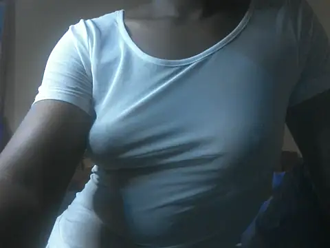 Snapshot of Pullaa chatting on 16, 10, 2025 Pullaa online show from 16, 10, 2025