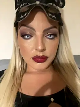 Snapshot of Diamondxoxx chatting on 31, 10, 2025 Diamondxoxx online show from 31, 10, 2025