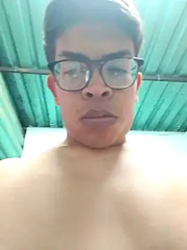 Snapshot of davidcaldera chatting on 13, 4, 2026 davidcaldera online show from 13, 4, 2026