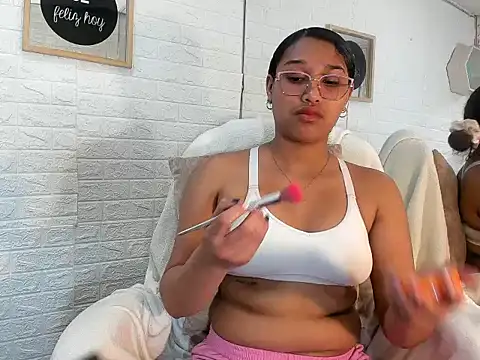 Keilasex 01 online show from 13, 10, 2025