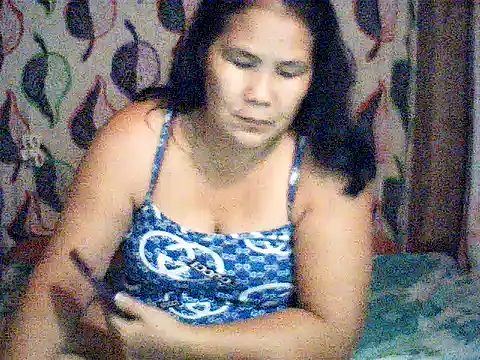 Snapshot of milagrose_rose chatting on 3, 10, 2025 milagrose rose online show from 3, 10, 2025