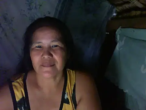 Snapshot of milagrose_rose chatting on 10, 10, 2025 milagrose rose online show from 10, 10, 2025