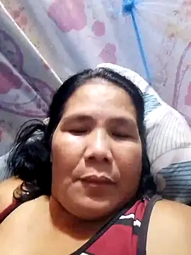 Snapshot of milagrose_rose chatting on 13, 10, 2025 milagrose rose online show from 13, 10, 2025