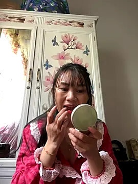 Ami-mi00 online show from 21, 10, 2025