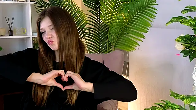 Snapshot of ClaireMcdargh chatting on 1, 10, 2025 ClaireMcdargh online show from 1, 10, 2025