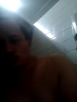 Snapshot of macKnd chatting on 30, 9, 2025 macKnd online show from 30, 9, 2025