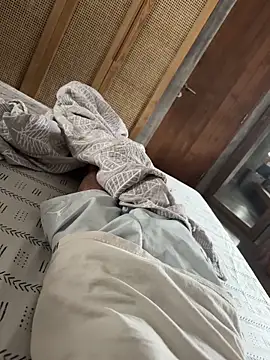 HenryLee1983-cums online show from 24, 5, 2026