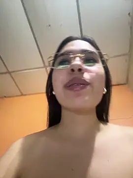 Snapshot of Brianna_bunny05 chatting on 21, 6, 2026 Brianna bunny05 online show from 21, 6, 2026