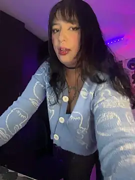 Snapshot of Hinatamoon_ chatting on 4, 2, 2026 Hinatamoon online show from 4, 2, 2026