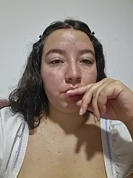 annyaparis online show from 8, 2, 2026