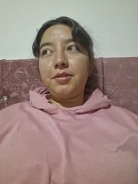 annyaparis online show from 27, 3, 2026