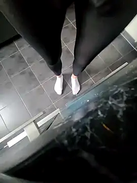 rezzzze online show from 1, 11, 2025