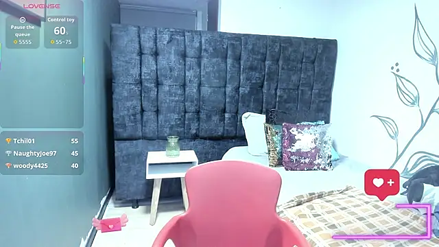 Charlotte  Gray online show from 21, 12, 2025