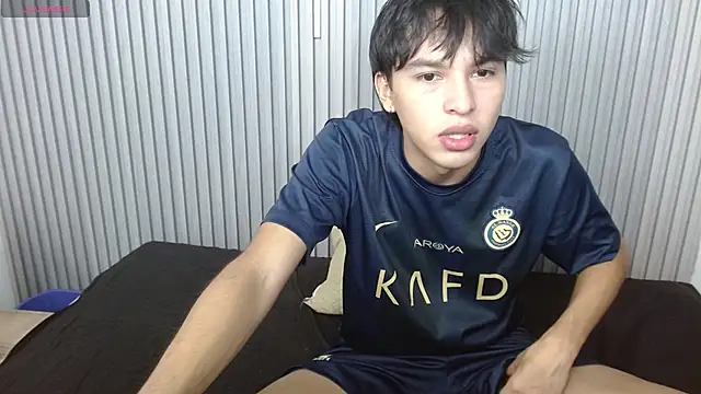 StiwenTwink online show from 13, 4, 2026