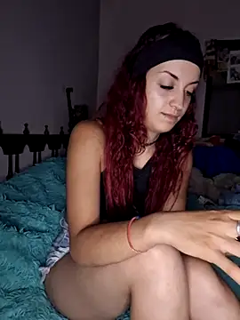 Snapshot of Sweetredevil chatting on 8, 1, 2026 Sweetredevil online show from 8, 1, 2026