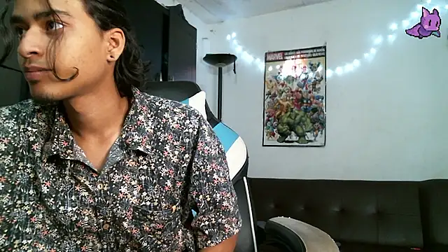 Snapshot of Dickie_Dicking chatting on 3, 3, 2026 Dickie Dicking online show from 3, 3, 2026