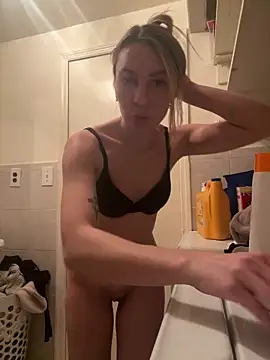 AmberLustXXX online show from 7, 2, 2026