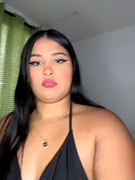 Snapshot of sarafox_10 chatting on 9, 11, 2025 sarafox 10 online show from 9, 11, 2025