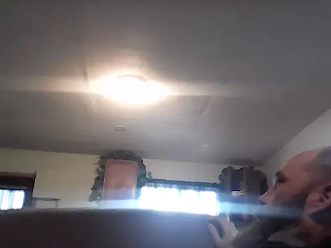 crazyheratic8 online show from 12, 2, 2026