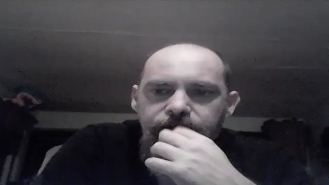 crazyheratic8 online show from 5, 4, 2026