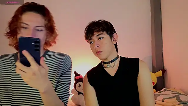 Snapshot of Darcy_and_Stolas chatting on 5, 10, 2025 Darcy and Stolas online show from 5, 10, 2025