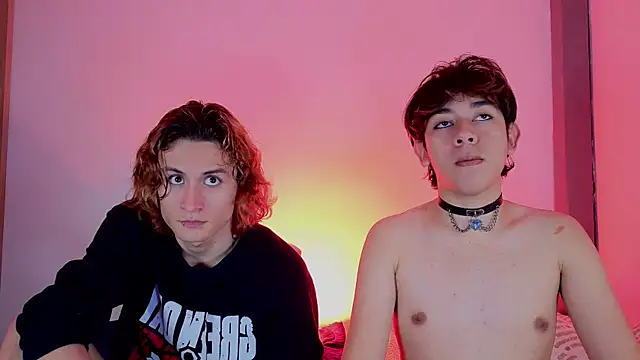 Snapshot of Darcy_and_Stolas chatting on 7, 10, 2025 Darcy and Stolas online show from 7, 10, 2025