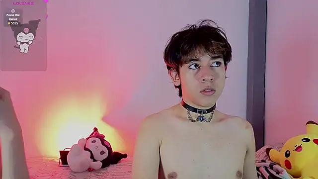 Snapshot of Darcy_and_Stolas chatting on 8, 10, 2025 Darcy and Stolas online show from 8, 10, 2025