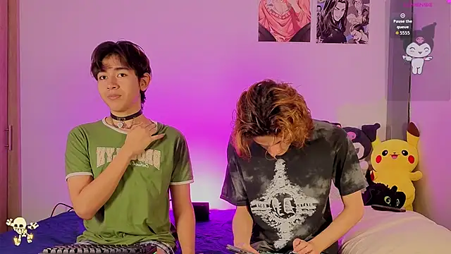 Snapshot of Darcy_and_Stolas chatting on 29, 10, 2025 Darcy and Stolas online show from 29, 10, 2025