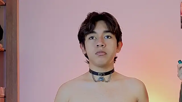 Snapshot of Darcy_and_Stolas chatting on 13, 11, 2025 Darcy and Stolas online show from 13, 11, 2025