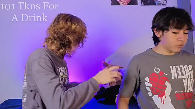 Snapshot of Darcy_and_Stolas chatting on 14, 12, 2025 Darcy and Stolas online show from 14, 12, 2025